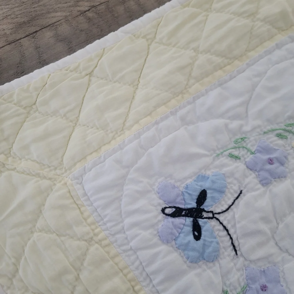 Vintage Handmade Hand Quilted Baby Quilt Blanket Embroidery Nursery 37”x49”